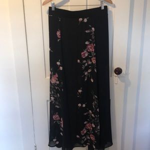 Torrid black floral maxi skirt